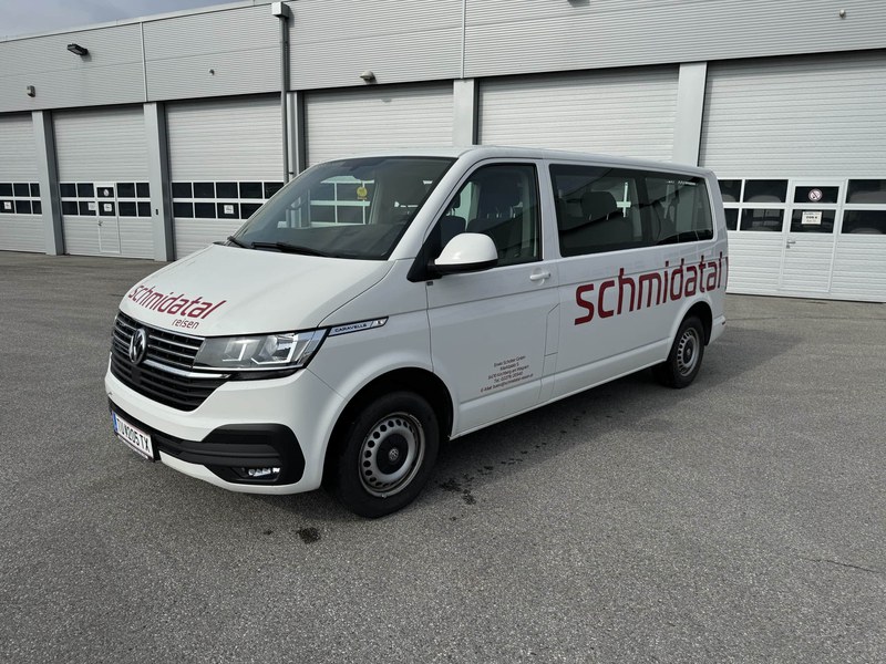 Kleinbus für Taxi- und Shuttlefahrten
