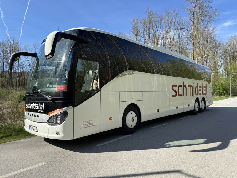 Reisebus Setra 517 HD