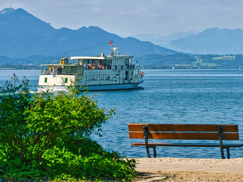 Oberbayern - das azurblaue Seenparadies Oberbayern - das azurblaue Seenparadies