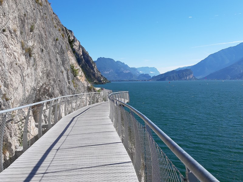 Gardasee auf zwei Rädern entdecken