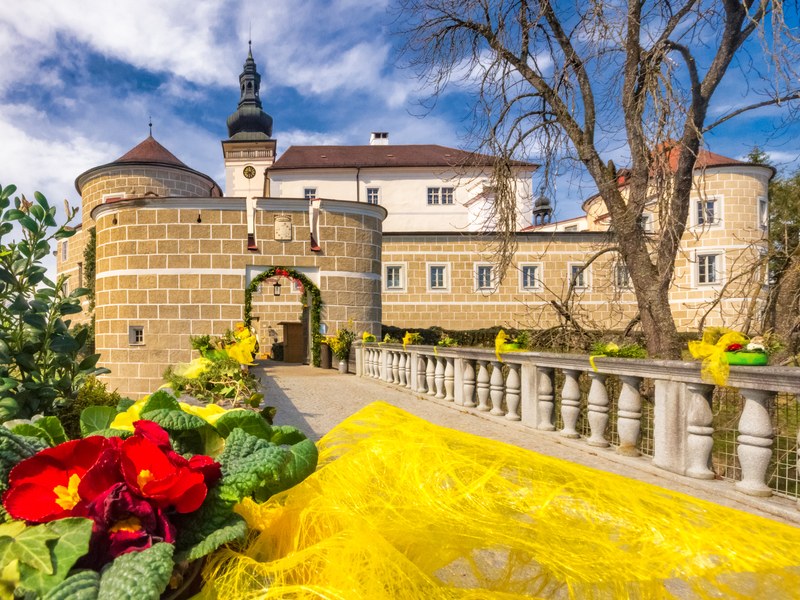 Frühlingserwachen auf Schloss Weinberg